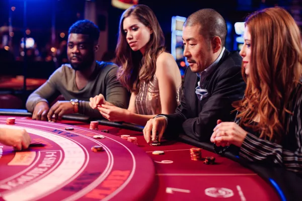 “Luck, Strategy, and Beyond: Inside the Psychology of Casino Gaming”