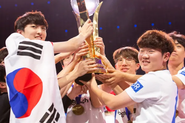 Why is South Korea considered the birthplace of professional esports?