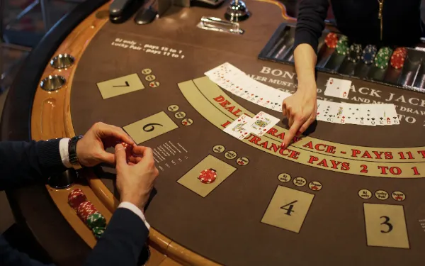 Live Casino Guide: Top Table Games, Winning Strategies, and Common Mistakes to Avoid