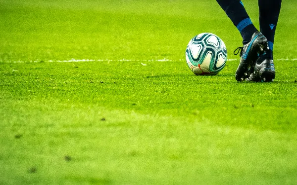 7 Best Football Betting Sites with Low Minimum Deposit Requirements